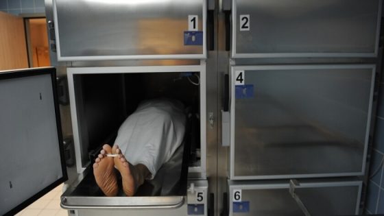 تفسير ثلاجة الموتى في الحلم رؤية الجثث في الثلاجة في المنام