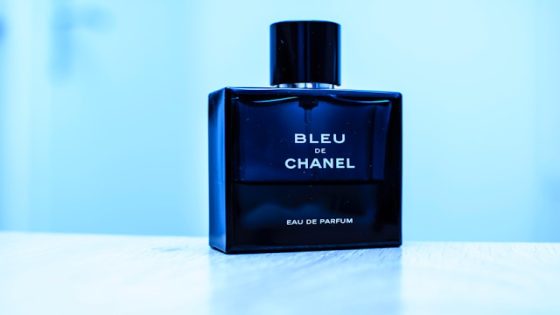 تفسير العطر في الحلم رؤية عطر في المنام