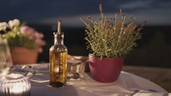 تفسير زيت الزيتون في الحلم – رؤية زيت الزيتون في المنام