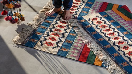 تفسير حلم رؤية البساط في المنام لابن سيرين