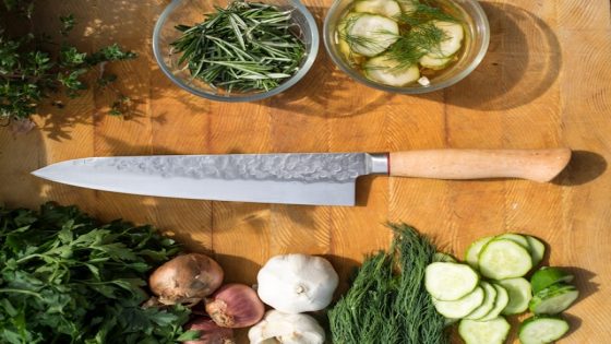 تفسير الطعن باله حادة في الحلم رؤية اله حاده في المنام