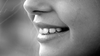 الأمراض التي تسبب مرارة الفم